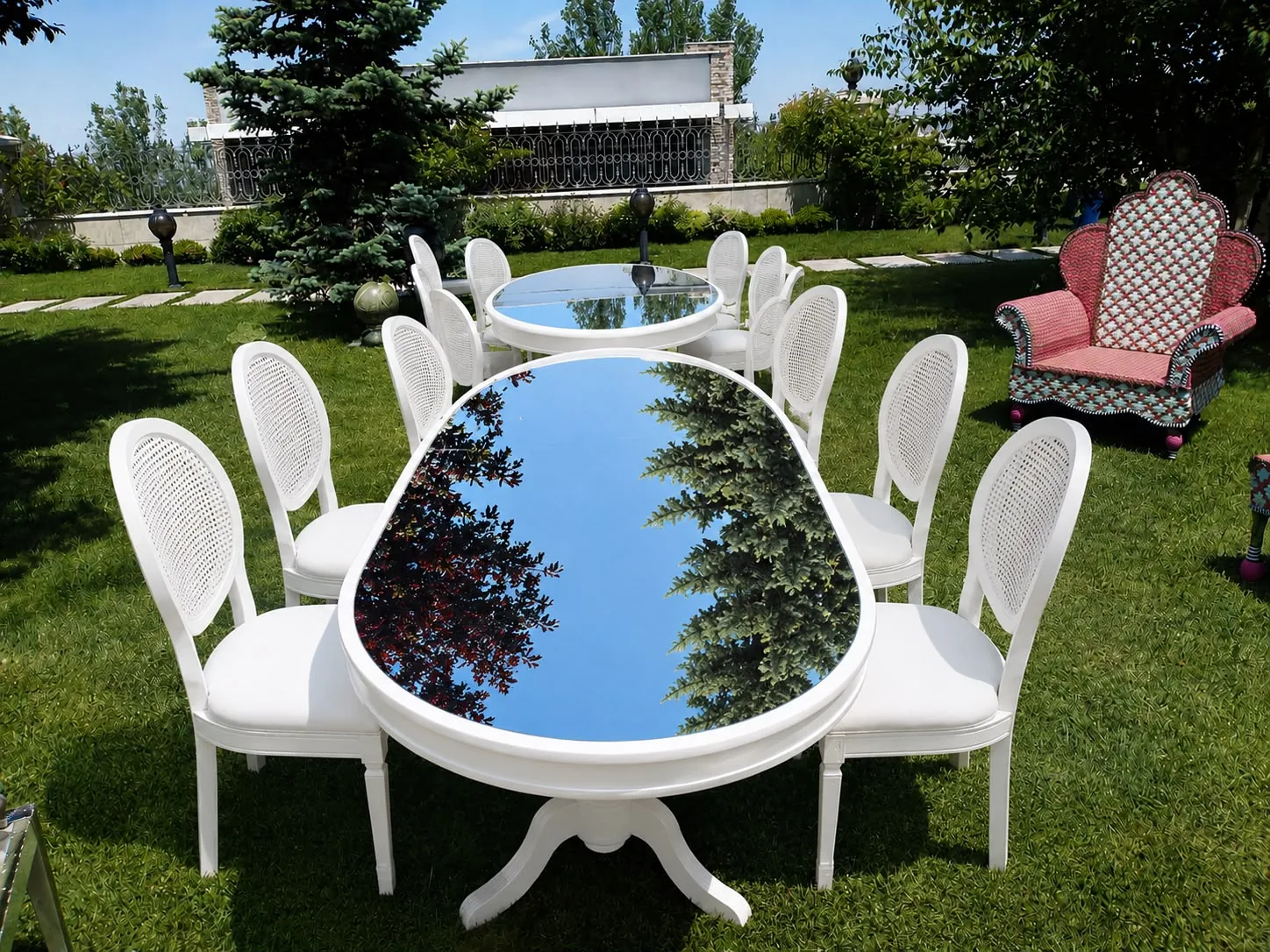 Aynalı Oval Masa Ankara ekipman kiralama fotoğrafı
